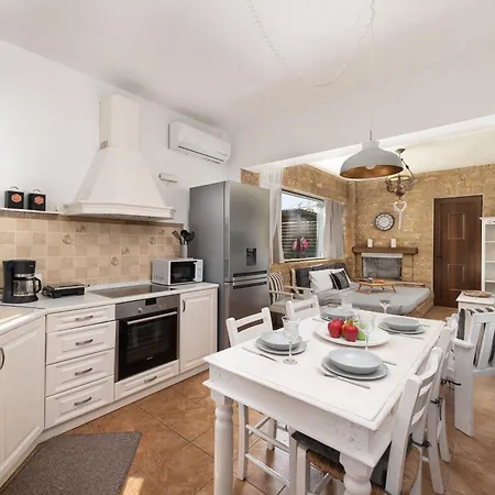 Apartamento Evi's *